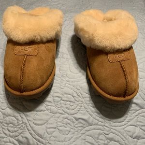 UGG  Coquette Suede Slippers. New never worn in box, Chestnut, size 8.